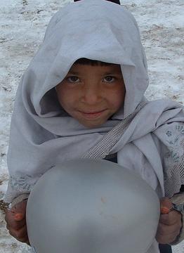 Child in refugee camp